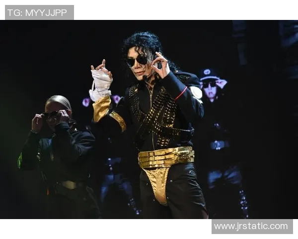 追逐梦想的足坛传奇与我的继父之路